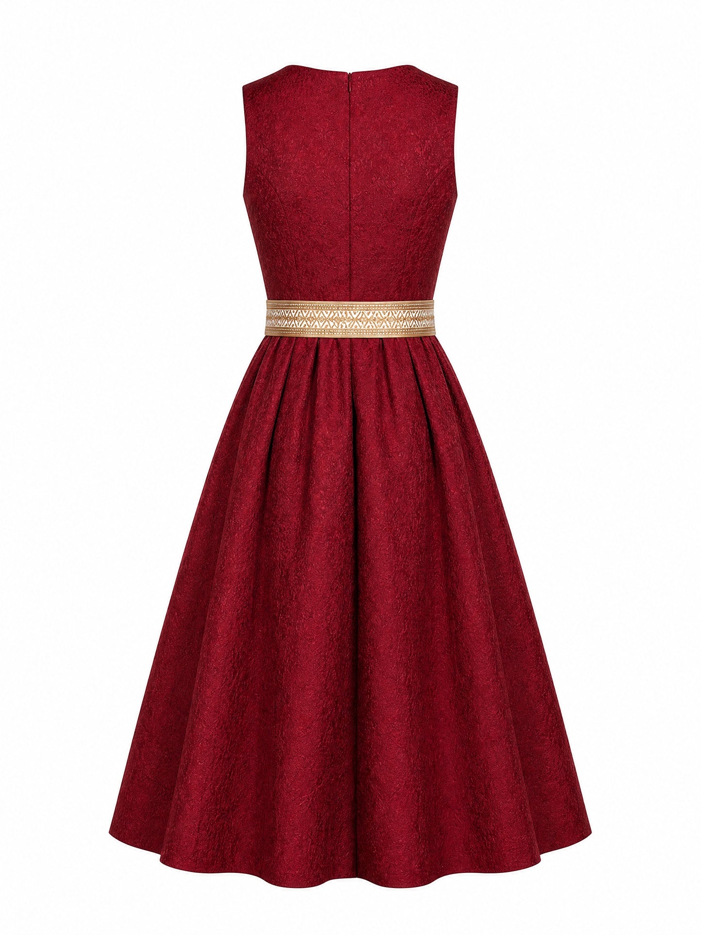 Dirndl Lia in Cranberryrot mit Antikgold Schürze - Rückansicht