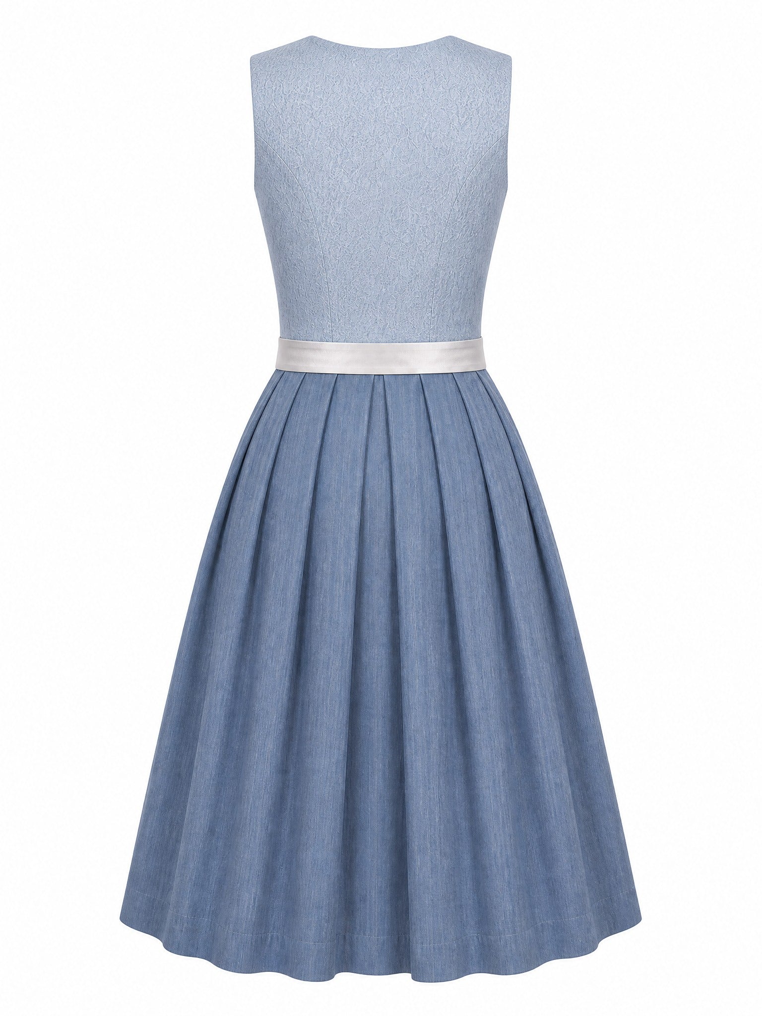 Dirndl Ronja in Puderblau mit Silber Schürze - Rückansicht