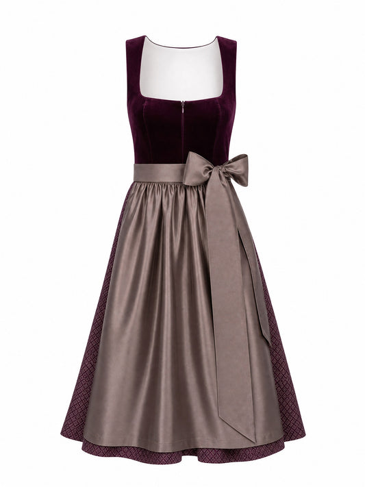 Brombeere Dirndl Sabrina – Eckige Linie
